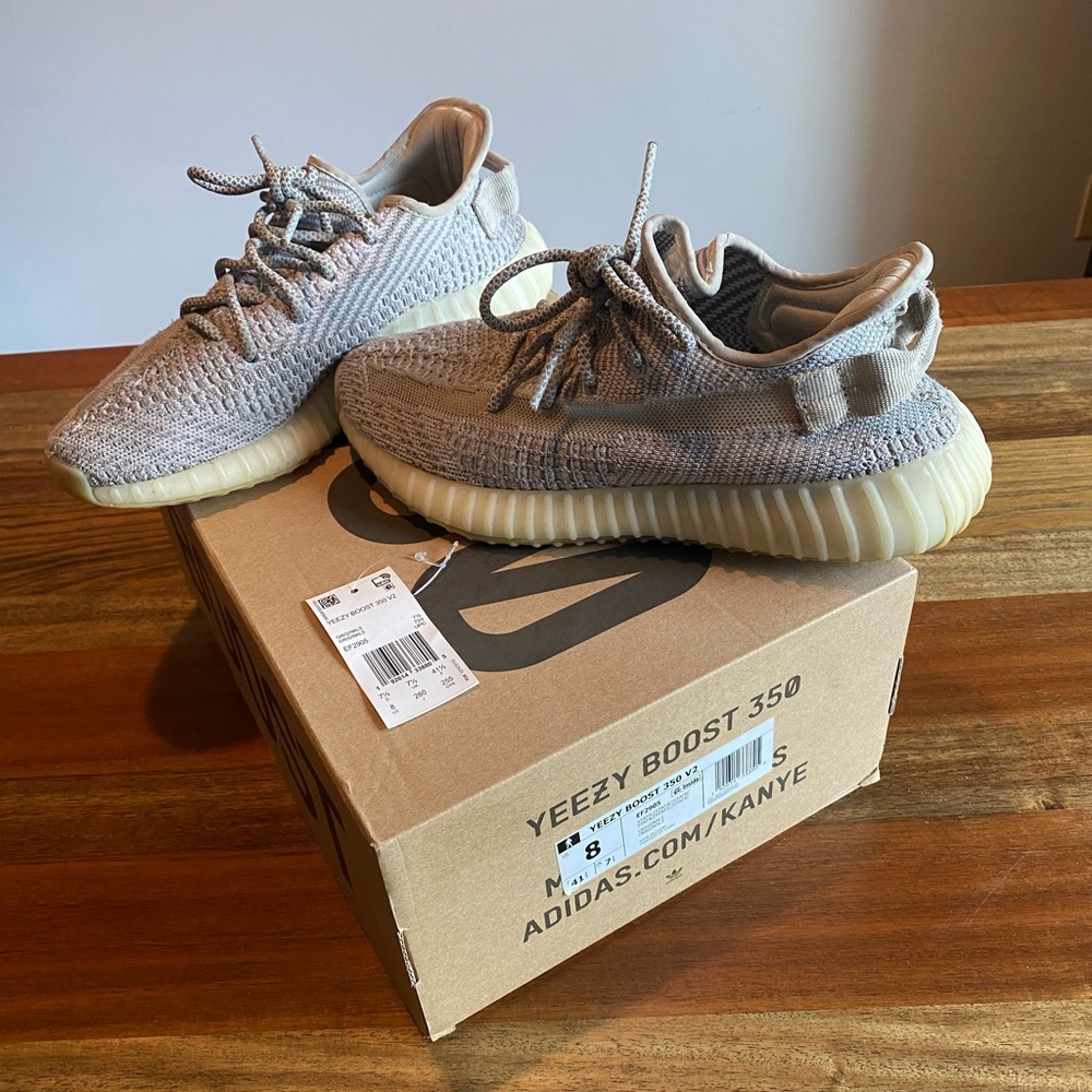 Yeezy Boost 350 V2